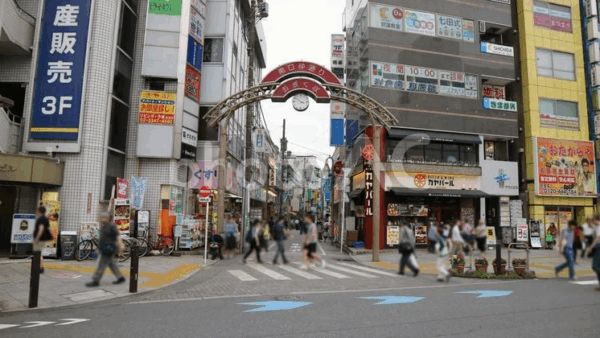 【荻窪南口仲通り】人情あふれる商店街ガイド